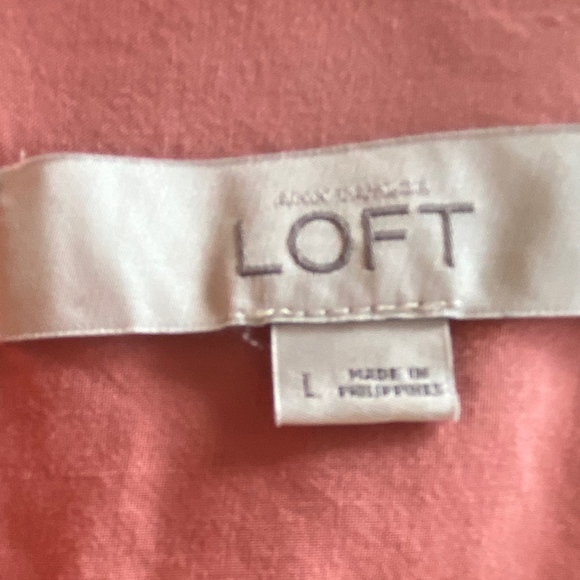 LOFT Long Sleeve Button Up - Picture 3 of 3